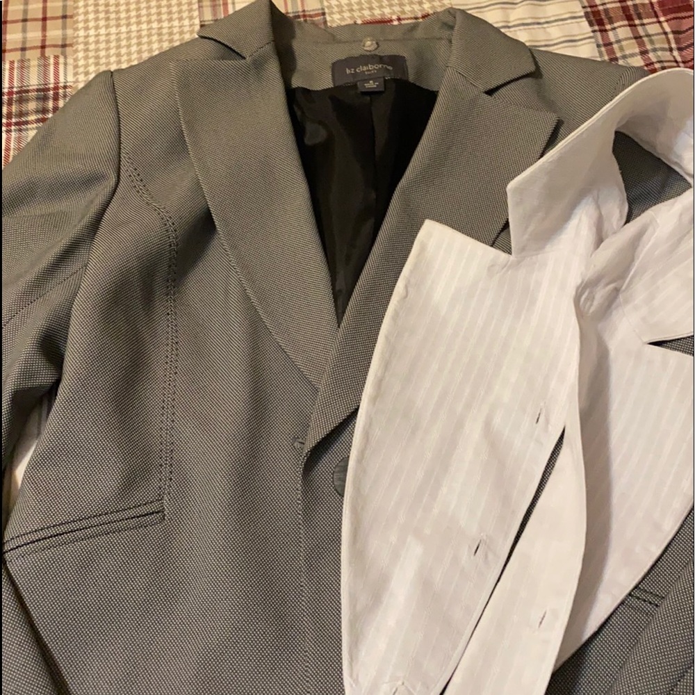 Elegant formal suit